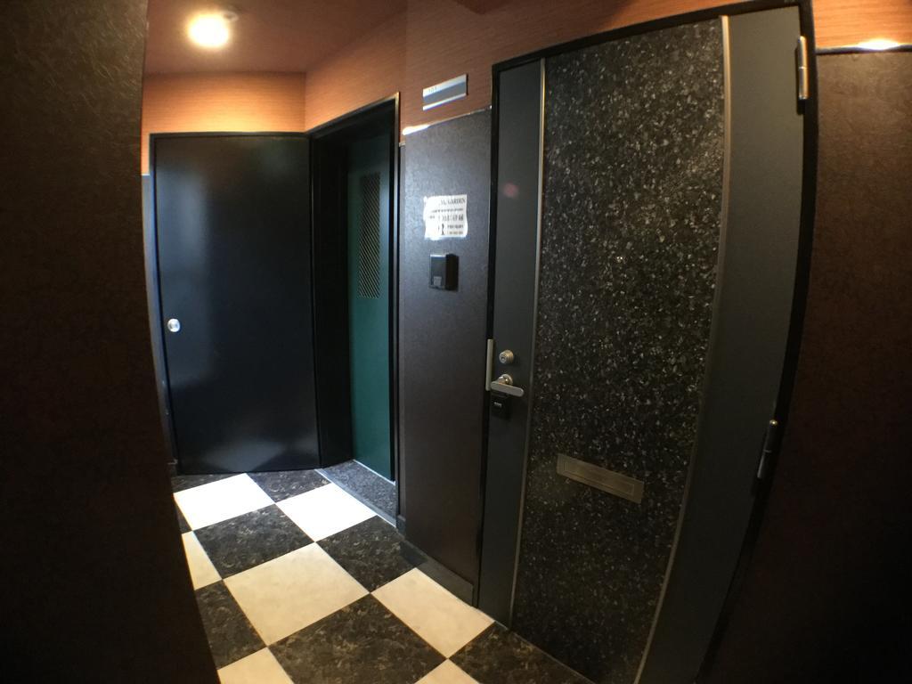 Yeah Room Zeus The Garden Осака Экстерьер фото