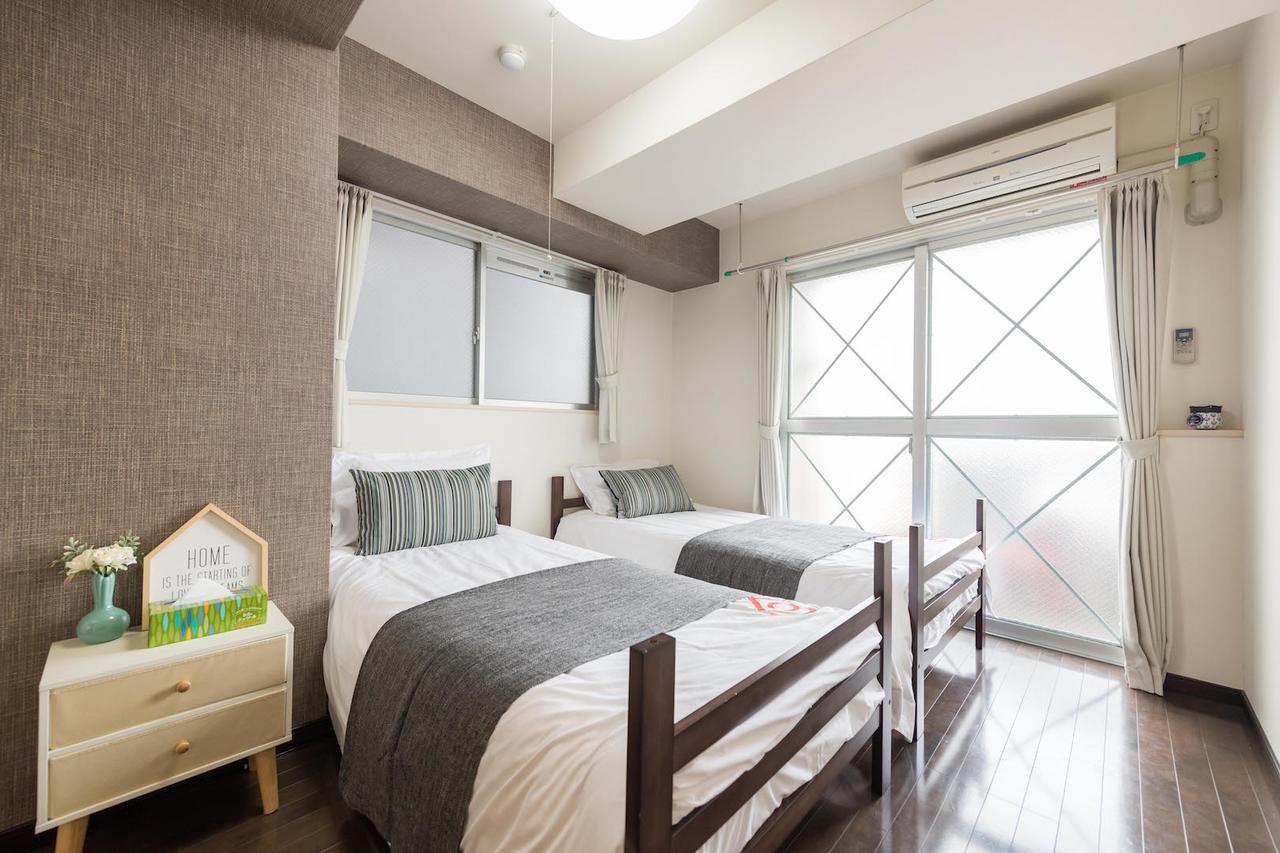 Yeah Room Zeus The Garden Осака Экстерьер фото