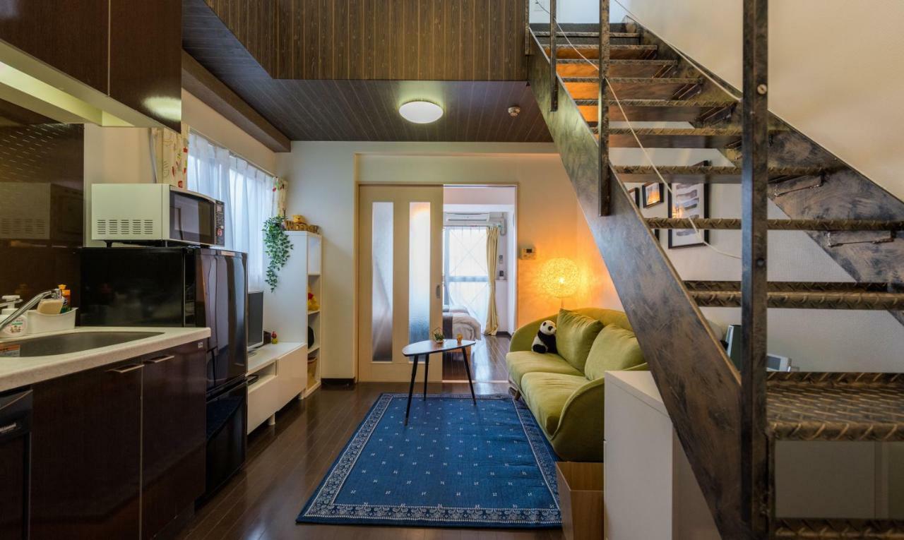 Yeah Room Zeus The Garden Осака Экстерьер фото